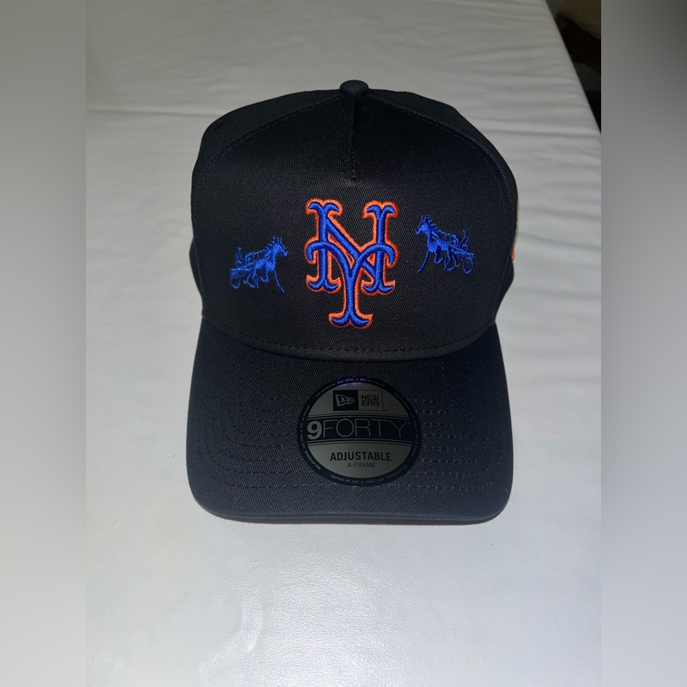 Siegelman Stable Mets Hat